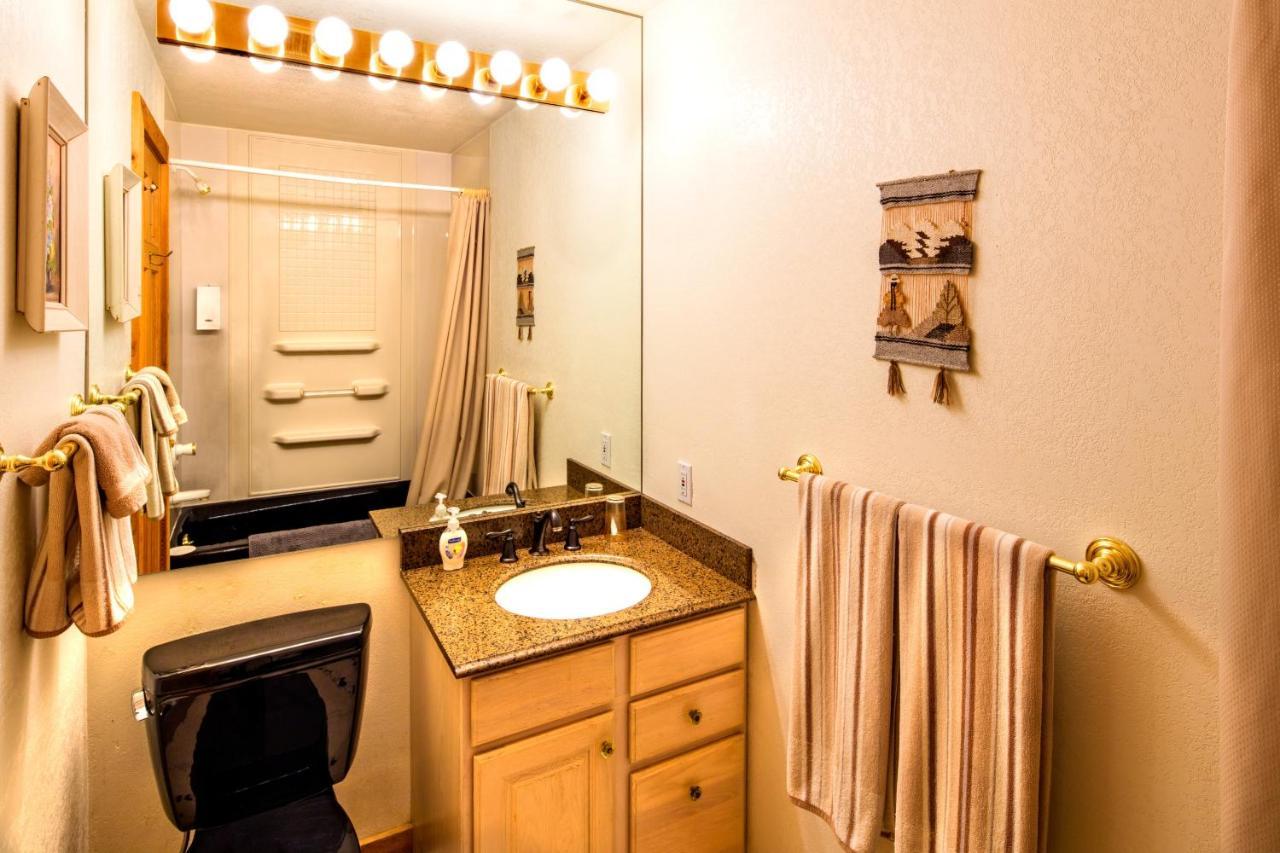 The Snow Queen Lodge Snowmass Village Ruang foto